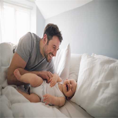 <b>孕妈睡姿不正确，宝宝可能会有缺氧危险</b>
